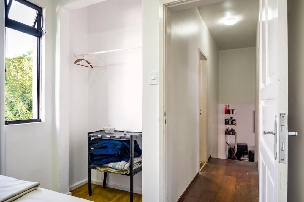 Quarto aconchegante nas Mercês Curitiba Exterior foto